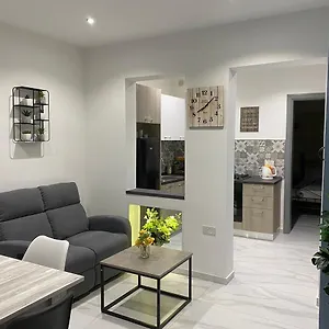 https://cosy-private-townhouse-in-heart-of-senglea.qawrahotelsmalta.org